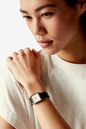 12.04 Horloge
