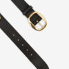 Dara leren en metalen riem
