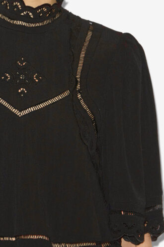 Frany top met Engels borduursel