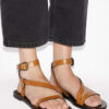 Jopee platte leren sandalen met studs