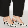 Paldo leren pumps met stippenprint en open hiel