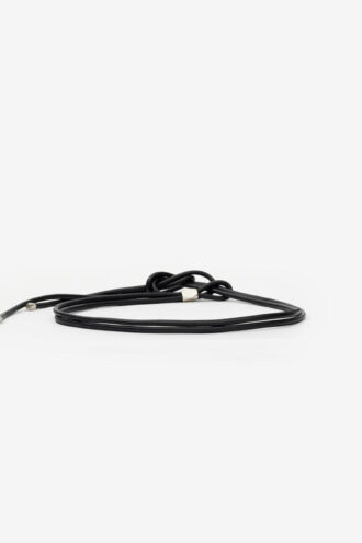 Silvia leren en metalen riem
